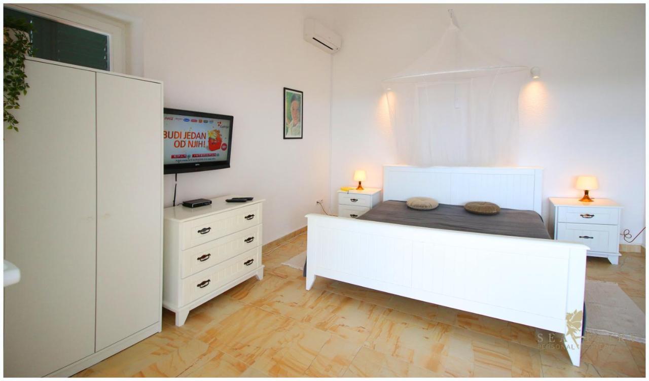 Seaview Apartment - Rogoznica Рогозниця Екстер'єр фото